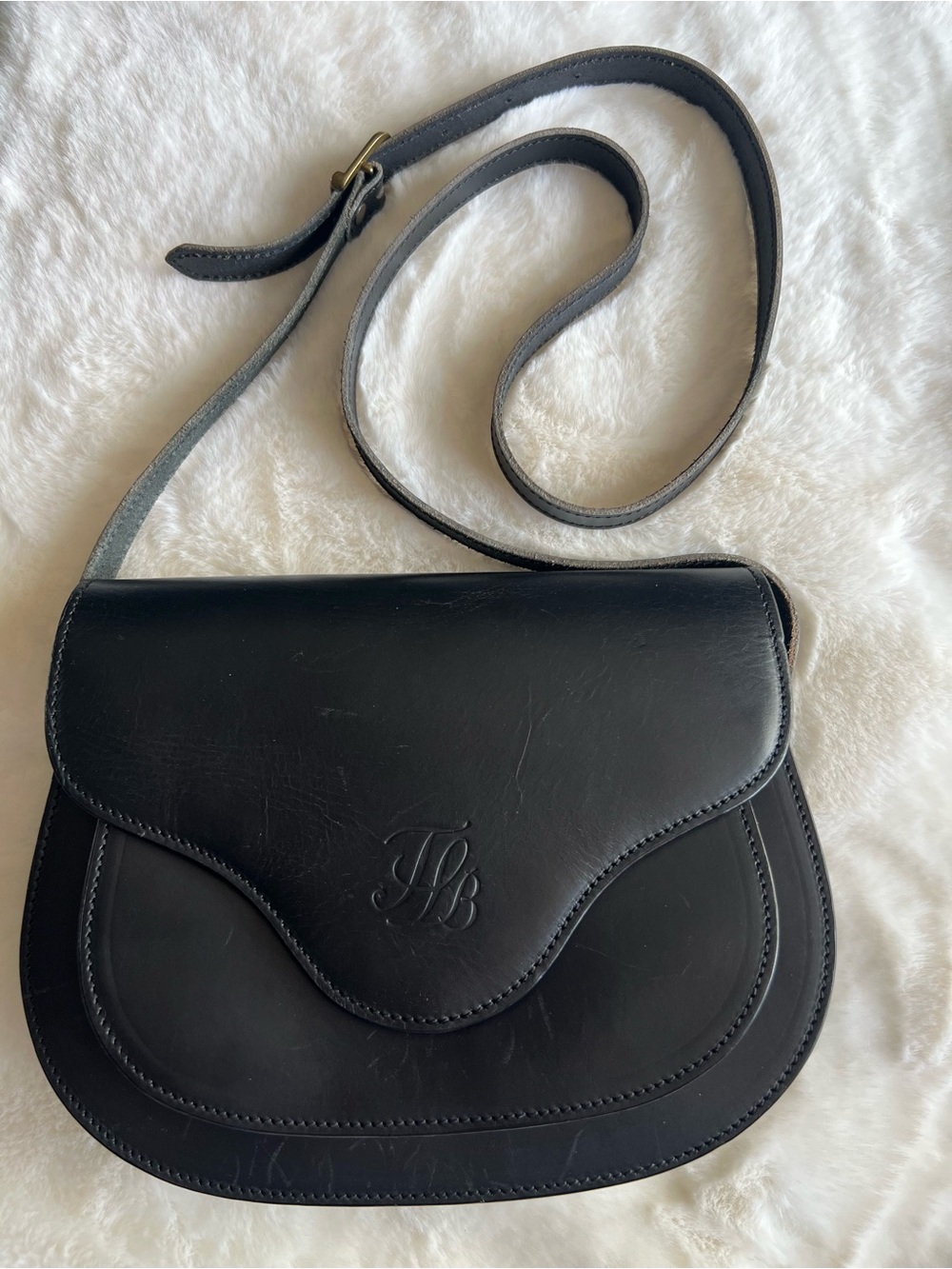 Talabar Leather Crossbody Handbag for women, Handmade Medium Sized purse